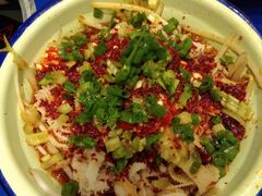 古倒吃千层-马路边边火锅串串(观前街店)