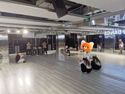 -泫舞舞蹈工作室