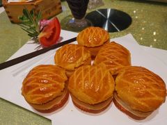 水牛奶菠萝包-龙庭华宴·粤菜·早茶