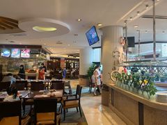 -东莞塘厦三正半山温泉酒店·沙利文西餐厅