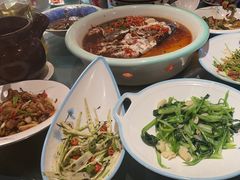 -呷湘厨·鱼汤捞饭·剁椒鱼头·辣椒炒肉(国家会展中心店)