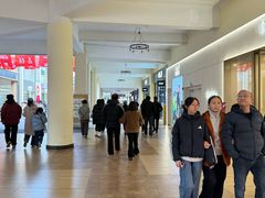 -王府井奥莱临潼小镇(临潼店)