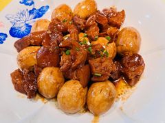 卤蛋烧蹄胖-董厨煨汤馆(车站路店)