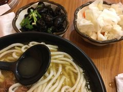 -鑫花溪牛肉米粉(凤凰街创始总店)