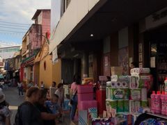 -瓦洛洛传统市场