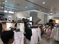 -H&M(天一广场店)