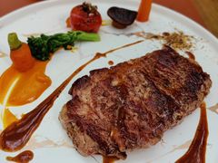 新西兰安格斯眼肉牛排M2-Golden Lily河内巴黎法越料理餐厅(建国西路店)