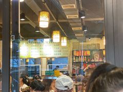 大堂-肖肖酸萝卜鱼火锅(总店)