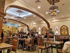 大堂-清真·玛丽亚新疆菜主题餐厅(浙江中路店)