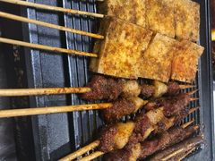 -靓靓蒸虾(恩施新天地店)