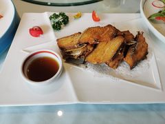 -荣轩