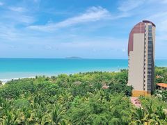 -三亚湾海居铂尔曼度假酒店
