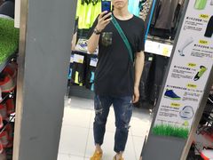 -迪卡侬(高新万达店)