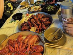 -巴厘龙虾·榜首油焖大虾(音乐学院·沿江酒馆店)