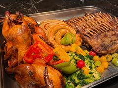 -广州万富希尔顿酒店-感趣自助餐厅·生蚝海鲜刺身