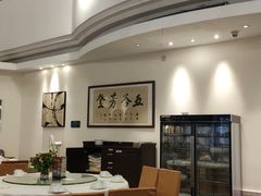-五谷芳乳鸽王(海景店)