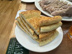 烤馕-贯贯吉·清真餐厅(浙江中路店)
