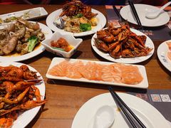 -四海一家自助餐(益田假日广场店)