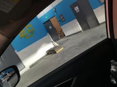 -万达广场(临港店)