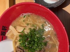 -一豚轩·烧鸟·豚骨拉面(五四路店)