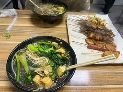 -多鱼炸串麻辣烫(闽江路店)