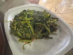 -纽顿熟食中心