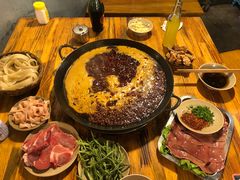 -岗上渣渣老火锅(两路口店)