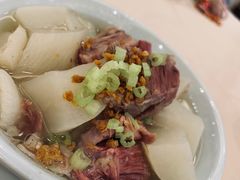 萝卜清汤牛腩-金鮀岛潮州酒家