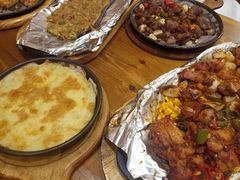 -老东镇啤酒屋海鲜加工·蒸汽海鲜·海鲜烧烤(台东店)