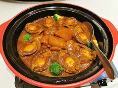 -鞍山大白鲨美食酒店
