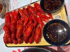 -肥肥虾庄·金牌油焖大虾(杨园滨江时代walk店)