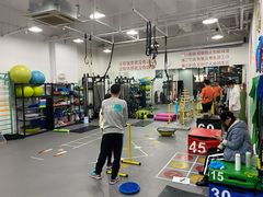 -APT运动康复中心(徐汇万科店)