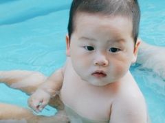 -鹏湃星少儿游泳运动中心(西溪店)