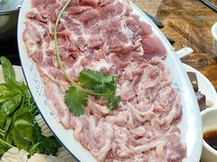 -华哥新鲜猪精品美食