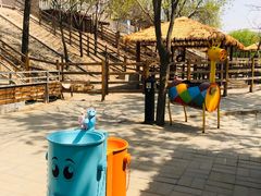 -北京鹿世界主题园