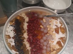 -姚姚酸菜鱼·金戈戈香港豉油鸡(喜荟城联名店)