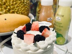 -荣誉国际酒店-云顶旋转餐厅