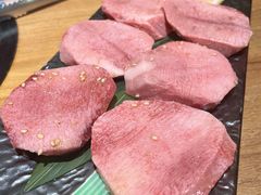 -炼火烤肉店