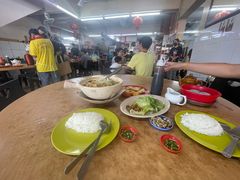 -直落玻璃（瓦煲）肉骨茶