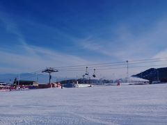 -丝绸之路山地度假区滑雪场