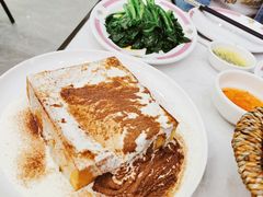 港式冰淇淋漏奶-东鑫记港式茶餐厅(南京东路店)