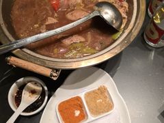 -李记饺子·熏酱东北菜(欢乐谷店)