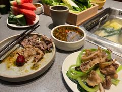 -巴奴毛肚火锅(悠唐购物中心店)