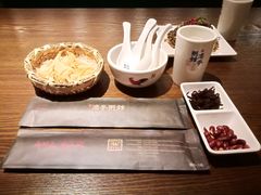 -南拳十三姨·潮汕砂锅粥(世纪金源店)