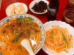 -金杨拉面王小吃面馆·牛三宝面·红烧牛肉粉