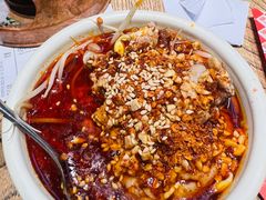-成都你六姐·牛肉冒菜(上海环宇荟店)