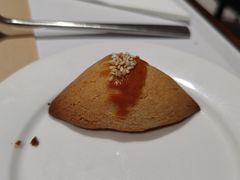 蛋黄酥-晶丽香榭自助餐(南京大饭店)