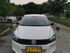 -上海恒通驾驶员培训学校训练场-地面停车场