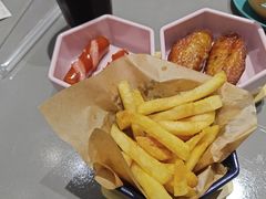 -荣记·囍粤茶餐厅(花都店)