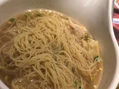 -新大咀港式茶餐厅(宝山万达店)